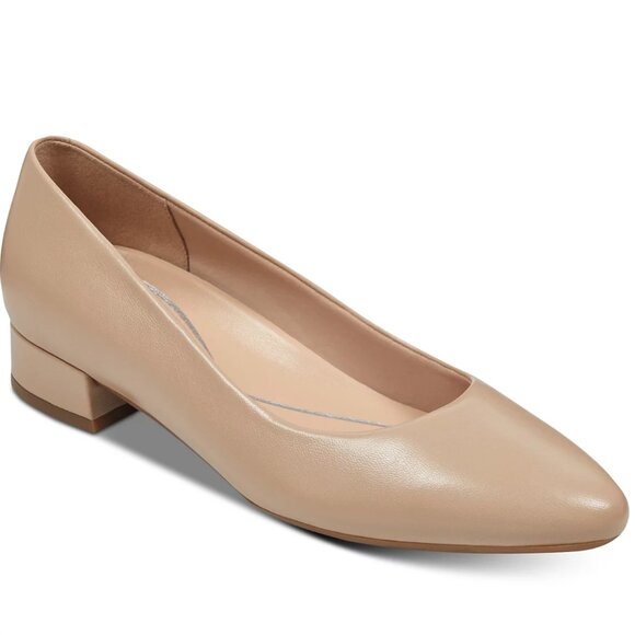 Easy Spirit Women's Caldise eFlex Slip-On Low Heel Pumps - Picture 1 of 7